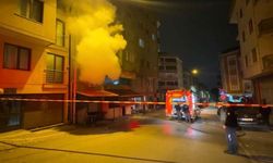 Bursa’da kıraathanede gece yarısı yangın: Maddi hasar oluştu