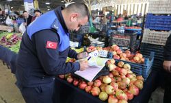 Eskişehir’de pazarda tartı kontrolü yapıldı: Eksik gramaj çıkmadı