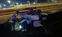 İskenderun'da otomobil takla attı: 3 yaralı