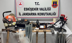 Beylikova'da kaçak kazı operasyonunda 5 şüpheli yakalandı