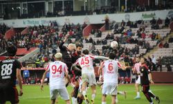 3 maçta 14 gol