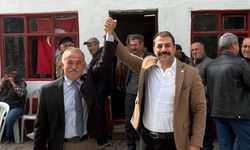 YENİ Parti Han’da Münür Çanacık yeniden başkan seçildi