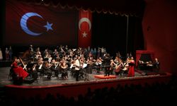Eskişehir’de Cumhuriyet’in 103. yılı sanat ve müzikle kutlandı