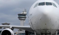 Uçakta tahtakurusu paniği: Roma Perth seferi iptal edildi