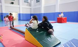 Tepebaşı’nda minikler jimnastikle spora ilk adımı atıyor