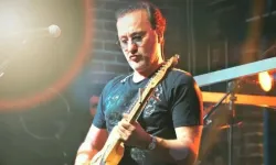 Şarkıcı Nev hayatını kaybetti
