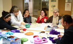 Gökkuşağı Kafe’de emek ve sevgi panolara işlendi