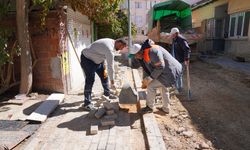 Tepebaşı'nda asfalt öncesi hazırlık çalışmaları sürüyor