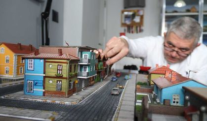 33 yıldır biriktirdiği figürlerle odasında küçük Eskişehir'i oluşturdu