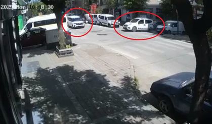 Ana yola dikkatsiz çıkan araç kazaya sebep oldu