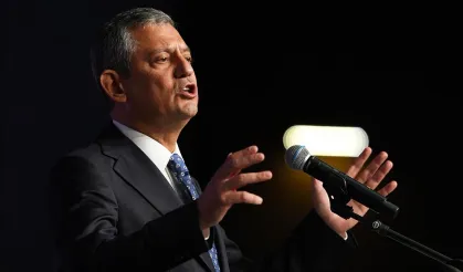 Özgür Özel grup toplantısında konuştu: “Bahçeli’nin sözleri satır satır okunsun”