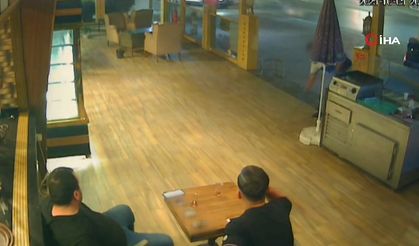 Pastaneye atılan pimi çekilmemiş bombanın yeni görüntüleri ortaya çıktı