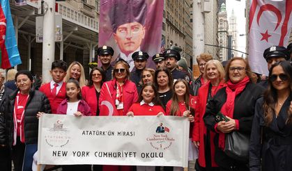 New York’ta Türk bayrağı gururla dalgalandı