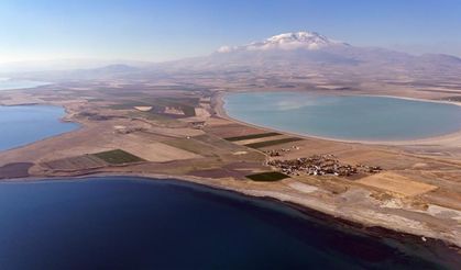 Van Gölü, Arin Gölü ve Süphan Dağı aynı kadrajda görüntülendi