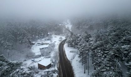 Kazdağları beyaza büründü, manzara nefes kesti