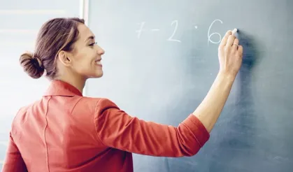 Öğretmenlere çifte müjde! Hem zam hem de atama var