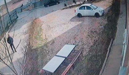 Uçan çatının altında kalmaktan saniyelerle kurtuldu