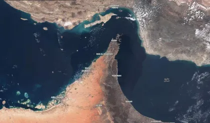 İran Hürmüz Boğazı’nı kapattı, küresel enerji krizi alarmı