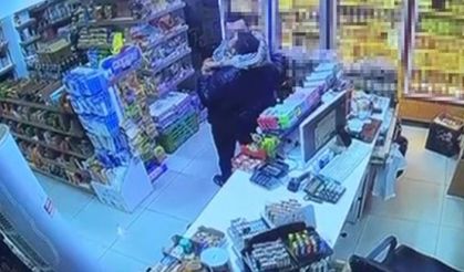 Markette 19 yaşındaki genci hayattan koparan cinayet anına ait görüntüler ortaya çıktı