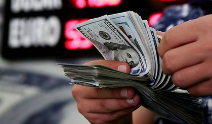 Dolar kuru tarihi zirvesinde: Piyasalarda 45 TL depremi