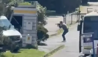 Konsolosluk önündeki saldırıda polislerle alay etmişlerdi: 8 şahıs gözaltına alındı