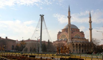 Bayram Namazı Saatleri 2026: Kurban Bayramı namazı vakitleri belli oldu!
