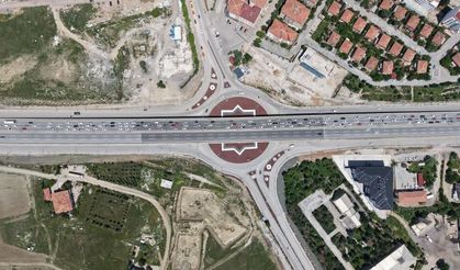 Tatilciler dönüş yolunda: 43 ilin bağlantı noktasında trafik yoğunluğu arttı