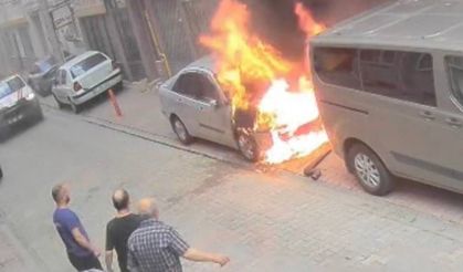 Tekirdağ’da otomobil alev alev yandı: Kundaklama şüphelisi tutuklandı