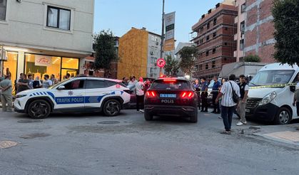 Servis aracının altında kalan yaşlı adam hayatını kaybetti
