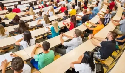 Üniversitelerde kayıt maratonu başladı: Son başvuru tarihleri belli oldu