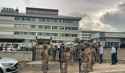 Lisede korku dolu anlar: Silahla vurulan öğretmen hayatını kaybetti
