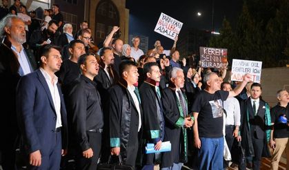 Ayser Çalık Ortaokulu davasında saldırganın annesi tahliye edildi, aileler tepki gösterdi