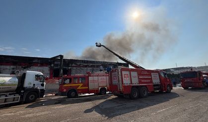 Kendi fabrikasını sigortadan para almak için yaktı