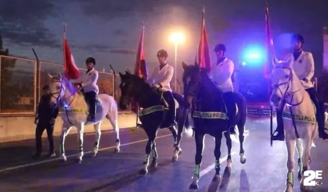 A Milli Takım Kayseri'de atlı polislerle karşılandı