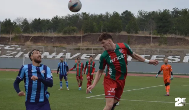 Anadolu Karşıyaka'ya acımadı 3-1