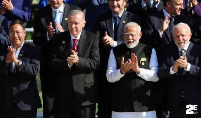 Cumhurbaşkanı Erdoğan, G20 lideriyle aile fotoğrafı çekildi