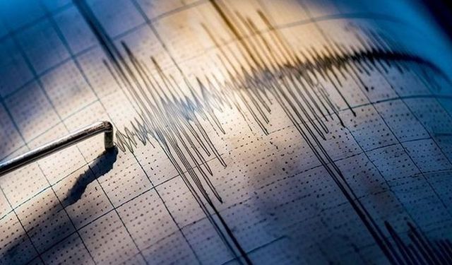 Filipinler’de 7.4 büyüklüğünde deprem meydana geldi, tsunami uyarısı yapıldı
