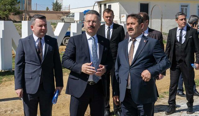 Vali Aksoy, Günyüzü İlçesi'nde yapılan ve yapımı devam eden projeleri yerinde inceledi