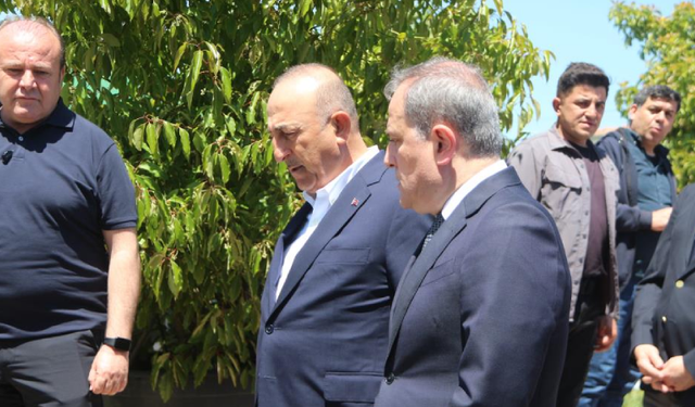 Azerbaycan Dışişleri Bakanı'ndan Çavuşoğlu’na taziye ziyareti