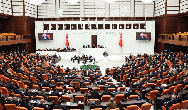 AK Parti, TBMM'de kapalı grup toplantısı gerçekleştirdi