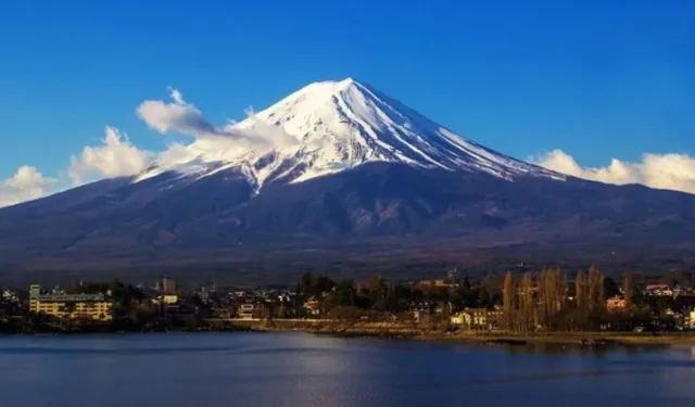 Tokyo yönetiminden Fuji Yanardağı’nın patlama ihtimaline karşı "felaket senaryosu" uyarısı