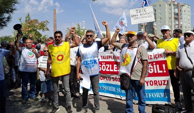 Eskişehir’de kamu emekçilerinden iş bırakma eylemi: “İnsanca yaşamak istiyoruz”