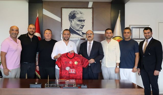 Başarı diledi