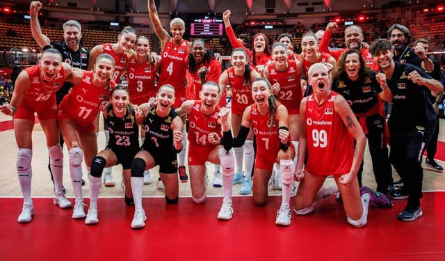Filenin Sultanları dünya ikincisi! Tarihi finalde İtalya'ya mağlup olduk