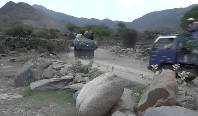 Afganistan’da deprem korkusu göçe neden oldu