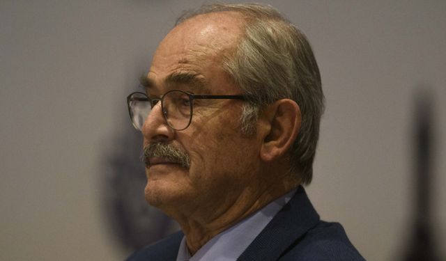 Büyükerşen hakkında 7 yıla kadar hapis talebi: Ertelenen dava yeniden başladı!