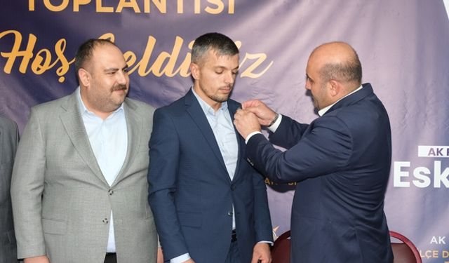 Özge Zaim yazdı: Gönül bağı olmayanlarla yürünmez!
