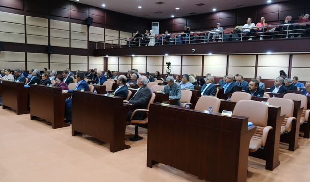Eskişehir Büyükşehir’de sakin meclis