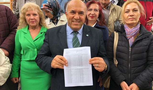 İYİ Parti Odunpazarı İlçe Başkanı Yer mazbatasını aldı: Odunpazarı’nda daha yüksek tempoyla çalışacağız