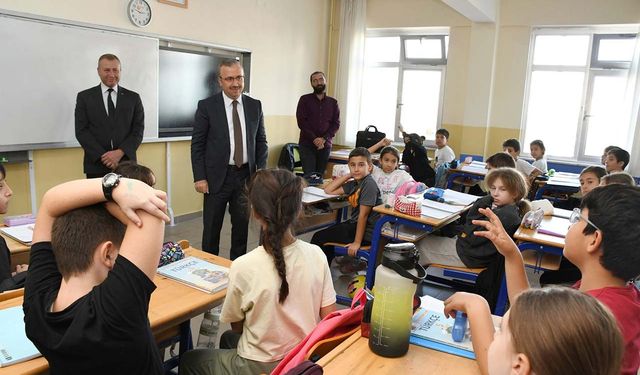 İl Milli Eğitim Müdürü Aydın'dan Sabiha Gökçen Meslek Lisesi'ne ziyaret